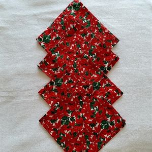Set of 4 Vintage Christmas Napkins